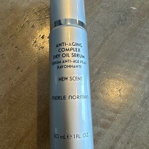 Merle Norman Anti-Aging Complex Dry Oil Serum - 1 oz New without box
